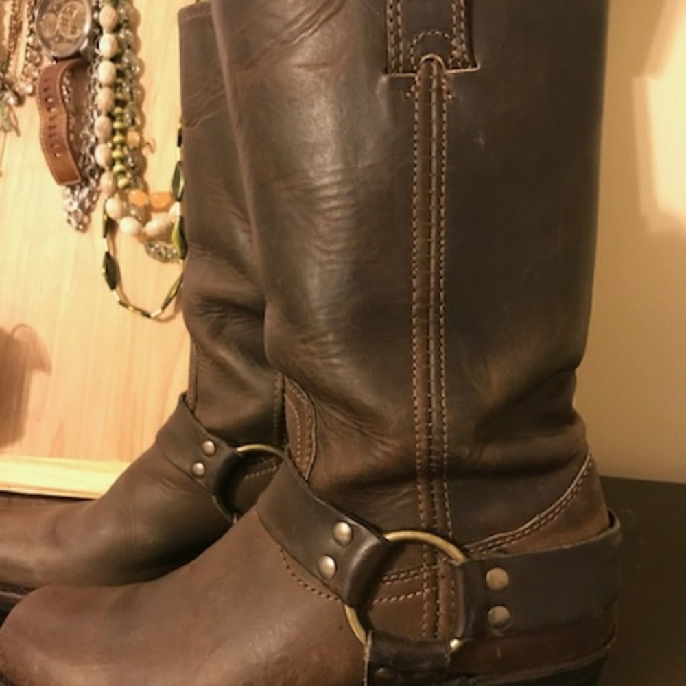 💥SOLD💥Frye Harness Boots Size 7 - Picture 5 of 7